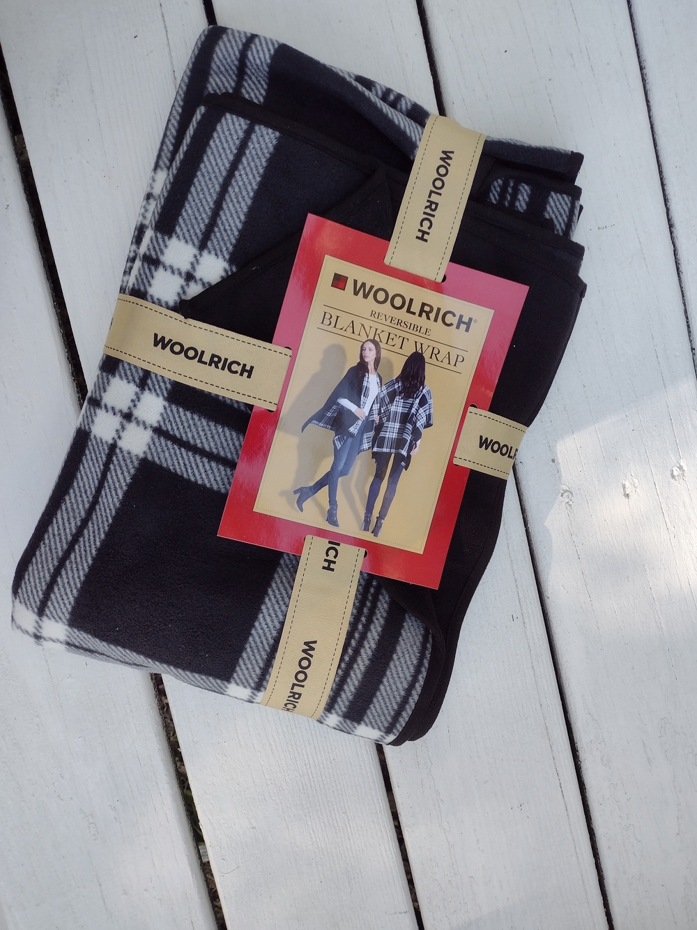 Woolrich Reversible Blanket Scarf Wrap Cover